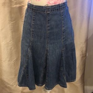 Denim skirt